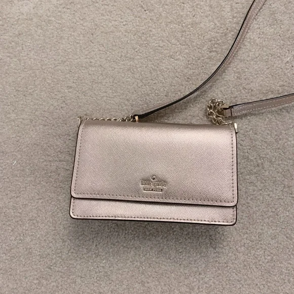 Kate Spade Crossbody Bag - Picture 1 of 2